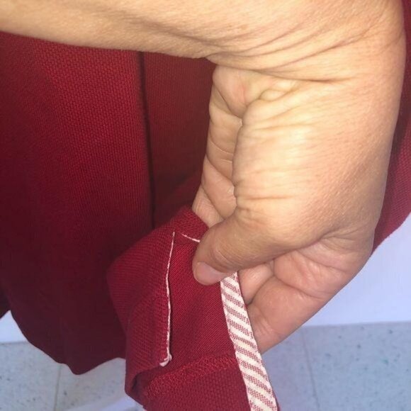 Tommy Hilfiger Polo Shirt Medium Mens Red Cotton Striped Trim On Neck Side Slits - Picture 5 of 10